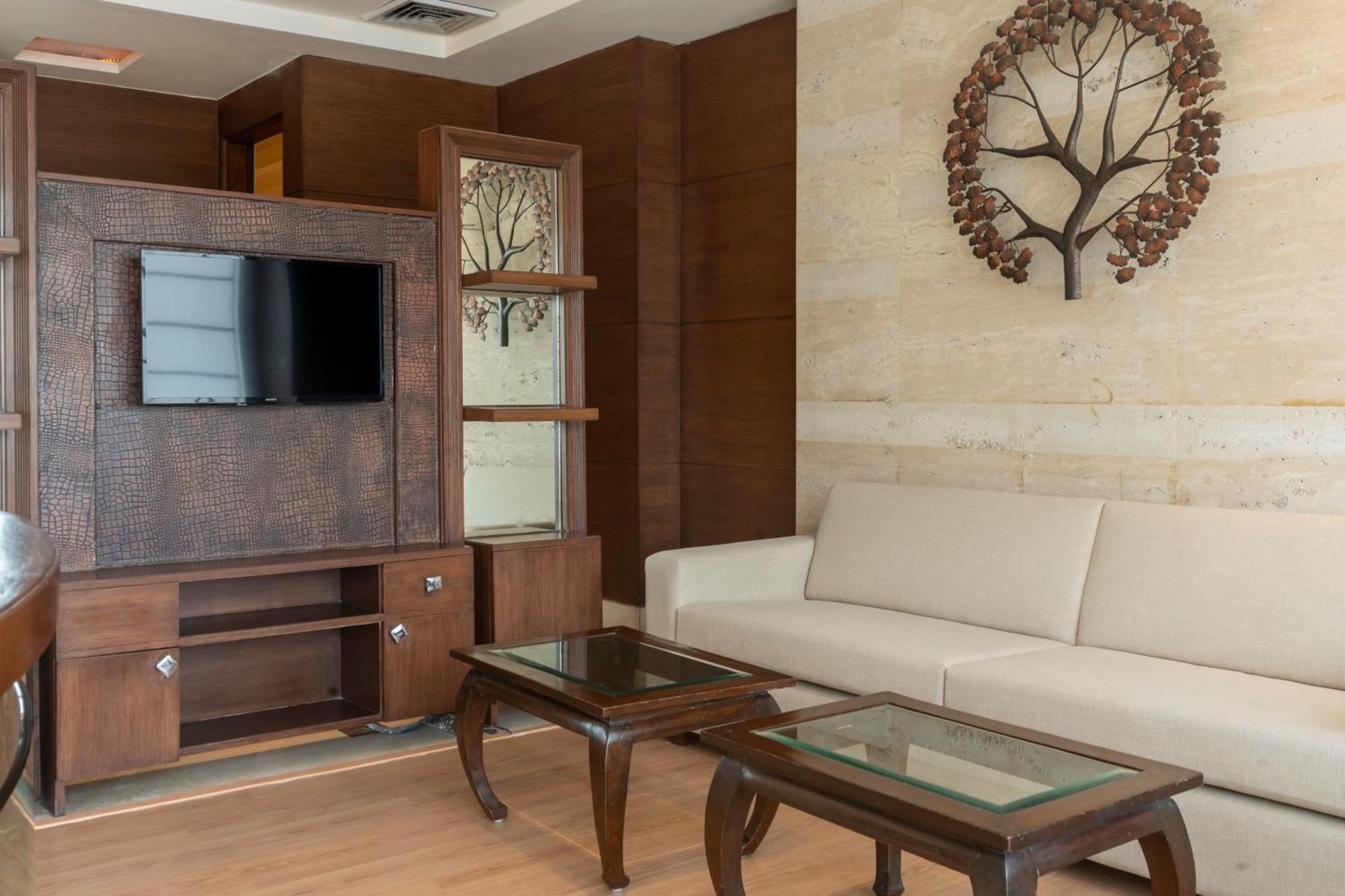 Best Western Plus Амритсар Екстериор снимка